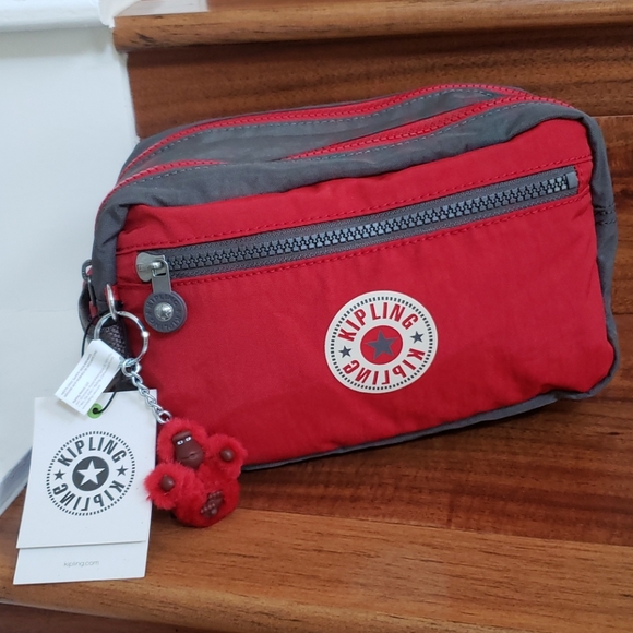 Kipling Bags Nwt Kipling Amalfi Toiletrycosmetic Bag Poshmark